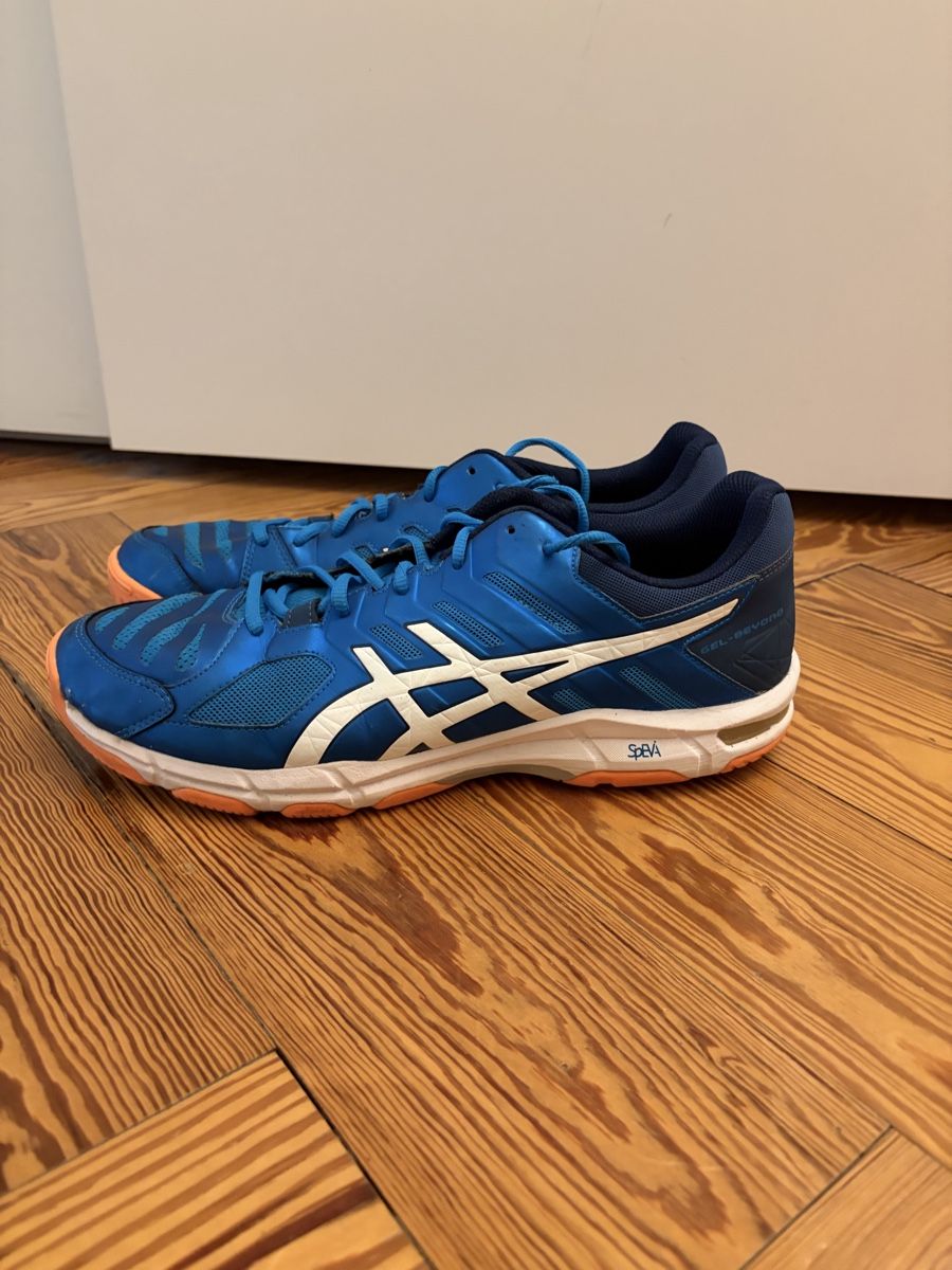 Asics Chaussures hommes: ASICS Gel-Beyond Hallenschuhe Gr. 46 blau – D'occasion à Zürich par jak_89nh 2