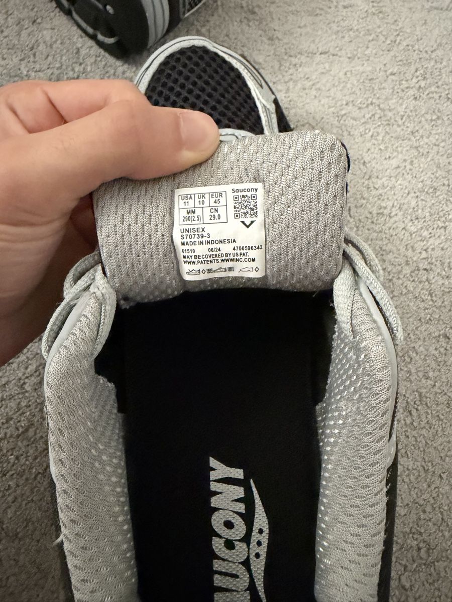 Saucony Scarpe da uomo: Saucony Omni 9 Black – Nuovo (secondo la descrizione) da Zürich venduto da pab_7gfs 4