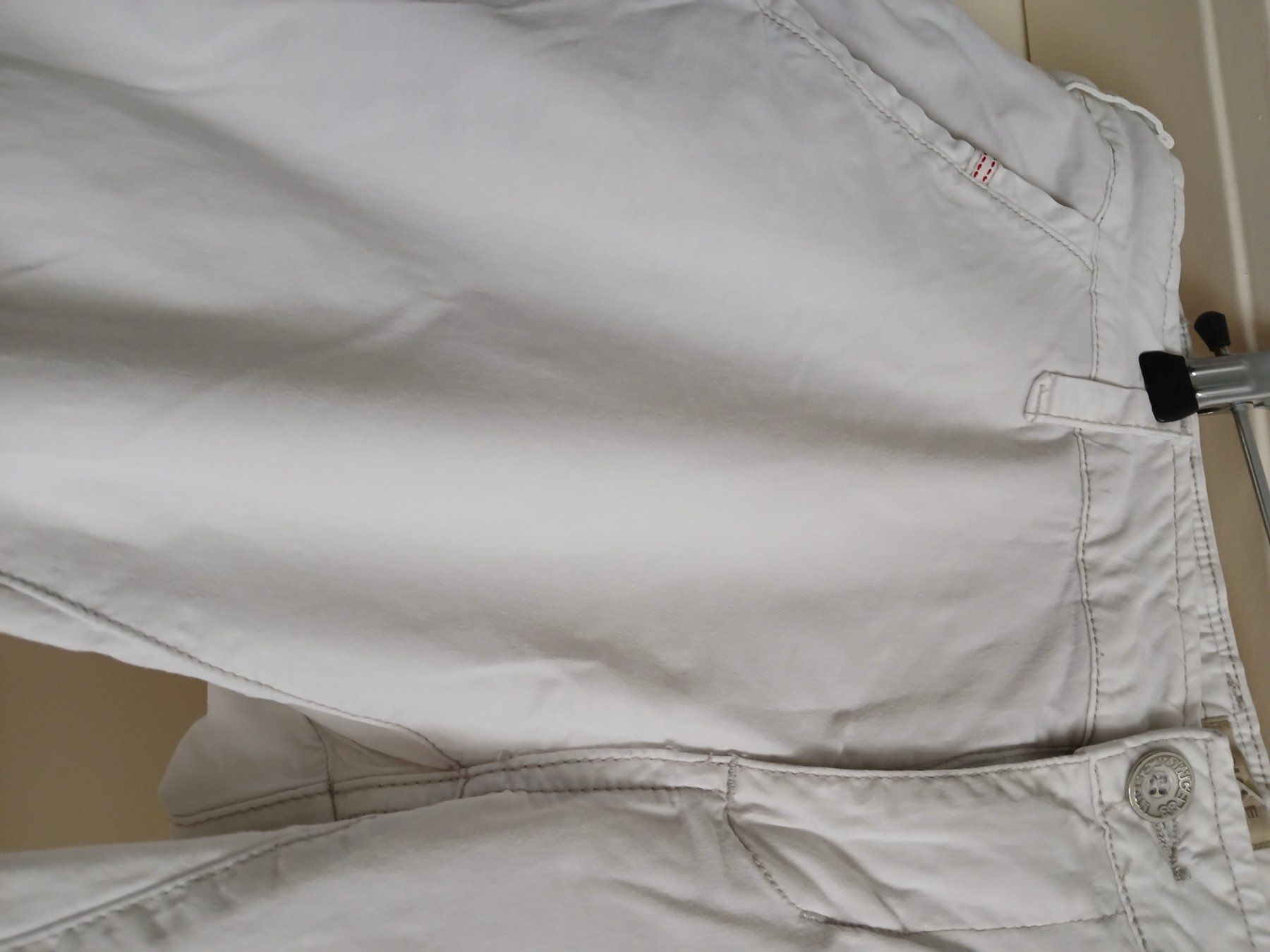 Nile Hosen: Nile Hose  Gr L – Neu (gemäss Beschreibung) aus Zürich von ast_8nph 1