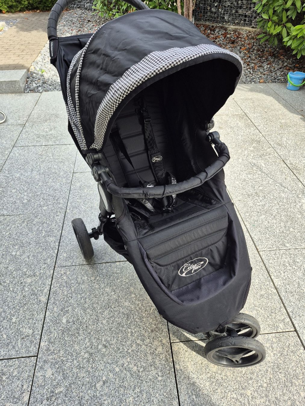 Hartan Carrozzine: Kinderwagen Hartan – Usato da Volketswil venduto da Starlight2020