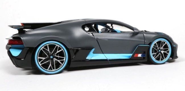 Bugatti Modellini d'auto: Bugatti Divo im Massstab 1:18 – Nuovo e nell'imballaggio originale da Erlenbach im Simmental venduto da Model_box 6