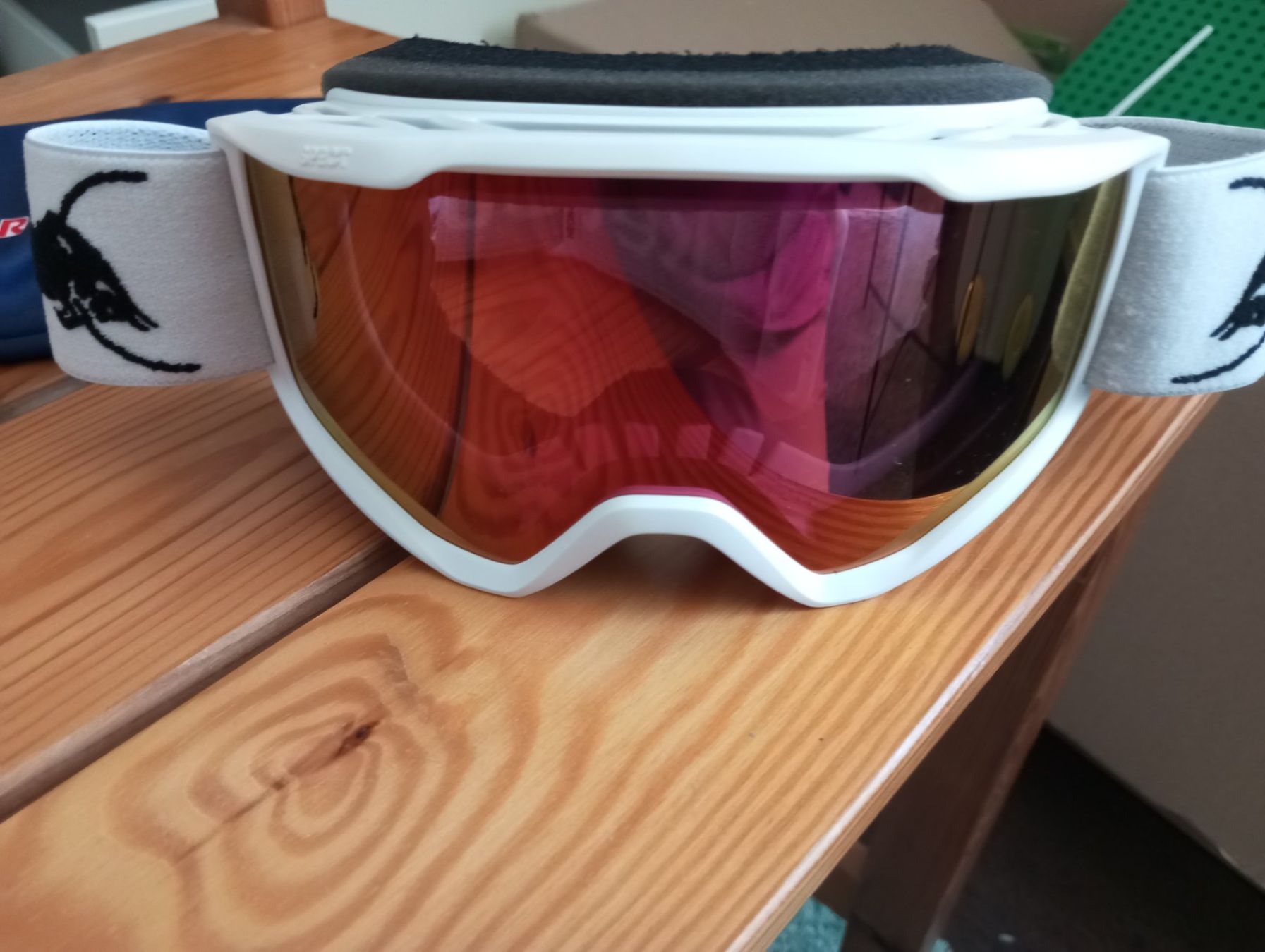 Red Bull Occhiali & Lenti: Skibrille – Usato da Amriswil venduto da cbe_cr6q 1