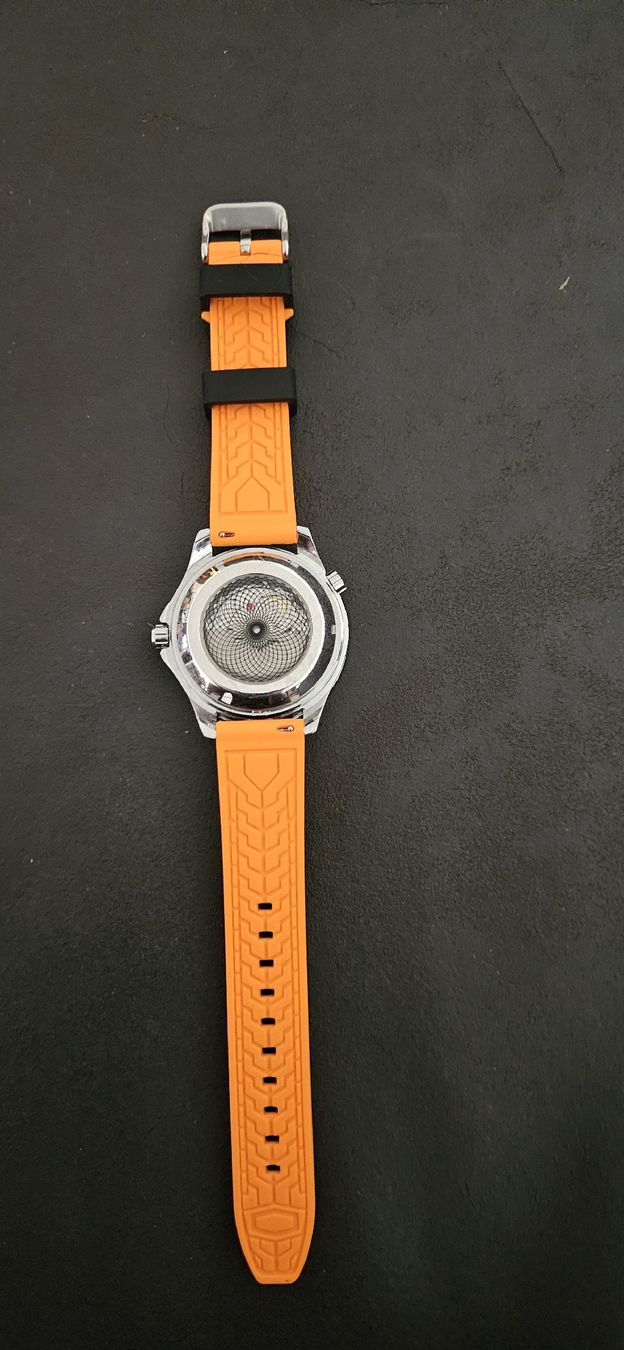 Armbänder & -reifen: Moldoa Uhr – Gebraucht aus Hägendorf von Poisonapple 3
