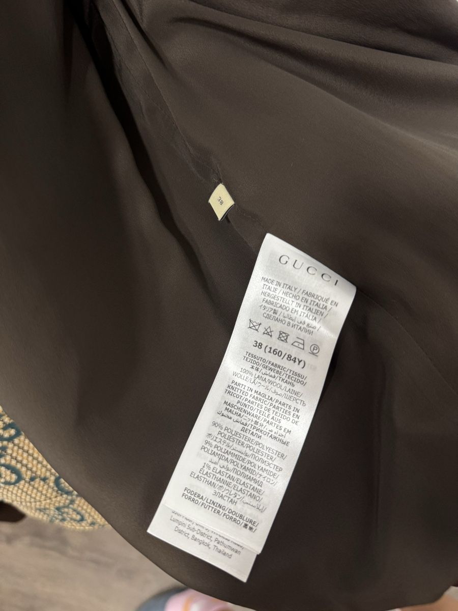 Gucci Vestes: Gucci Jacket GG Monogram Beige Size it 38 New – Neuf (Voir description) à Thonex par Lux_brands01 7