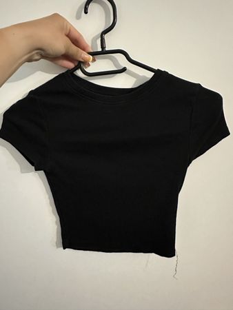 Schwarzes Crop Top XS - Perfekt für den Sommer!
