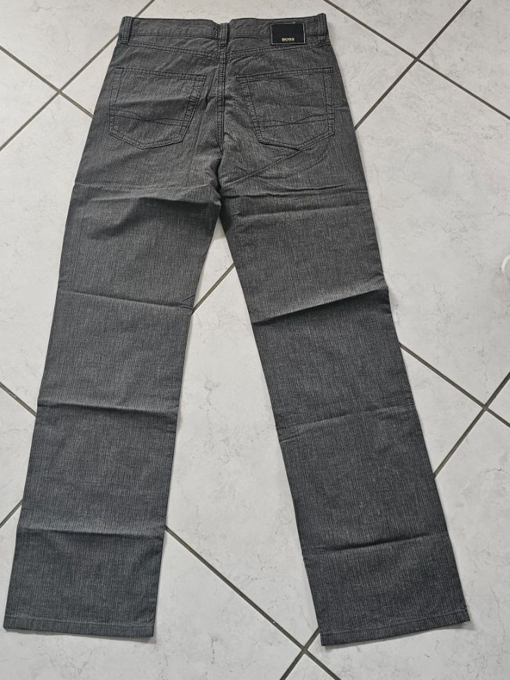 Hugo Boss Pantaloni: HUGO BOSS Hose W 30/ Herren – Usato da Geuensee venduto da JeMaUrPe 2