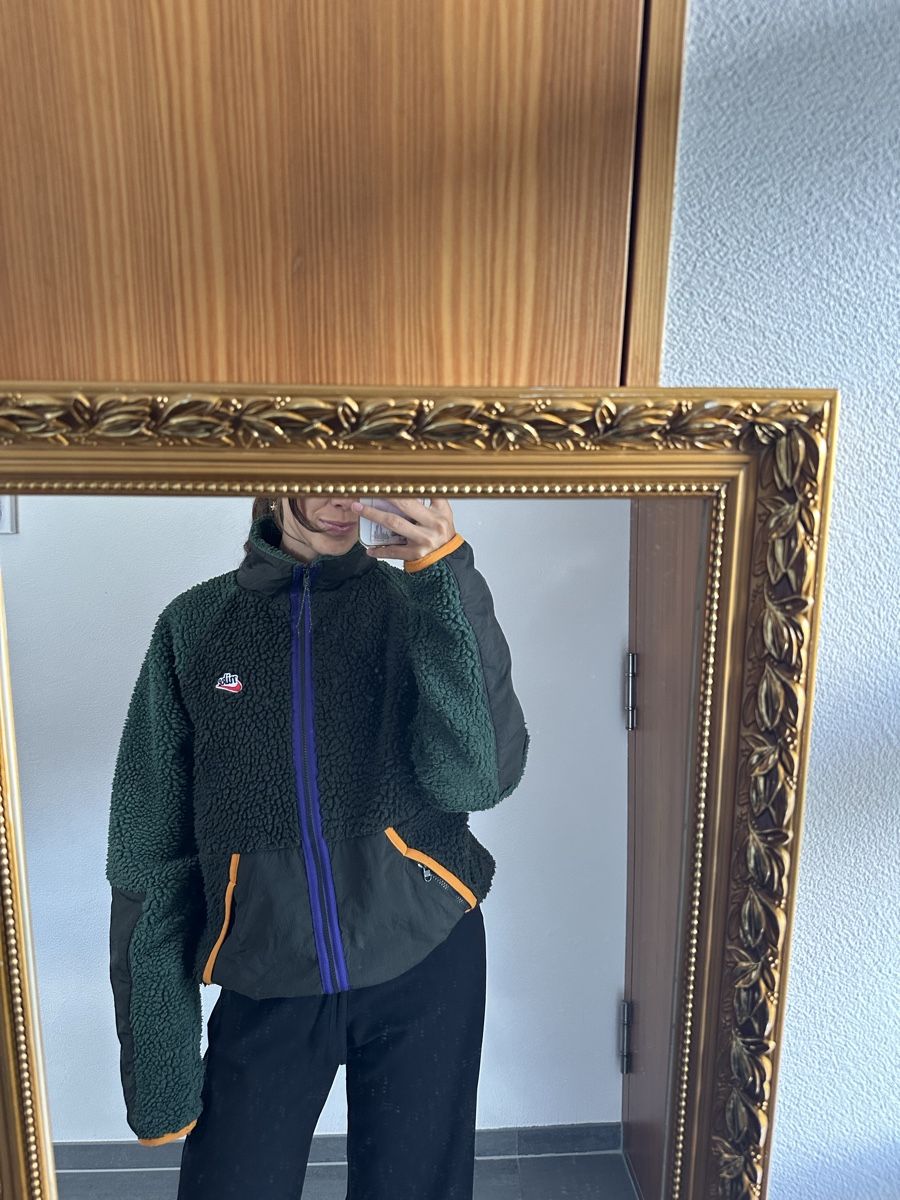 Nike Jacken: Nike Fleecejacke – Gebraucht aus Lumbrein von nin_558g