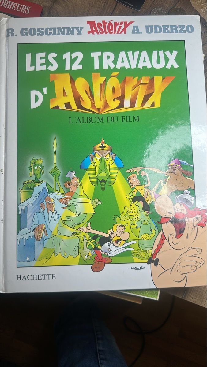 Comics: 10 – Gebraucht aus Fribourg von zaz_8xnl
