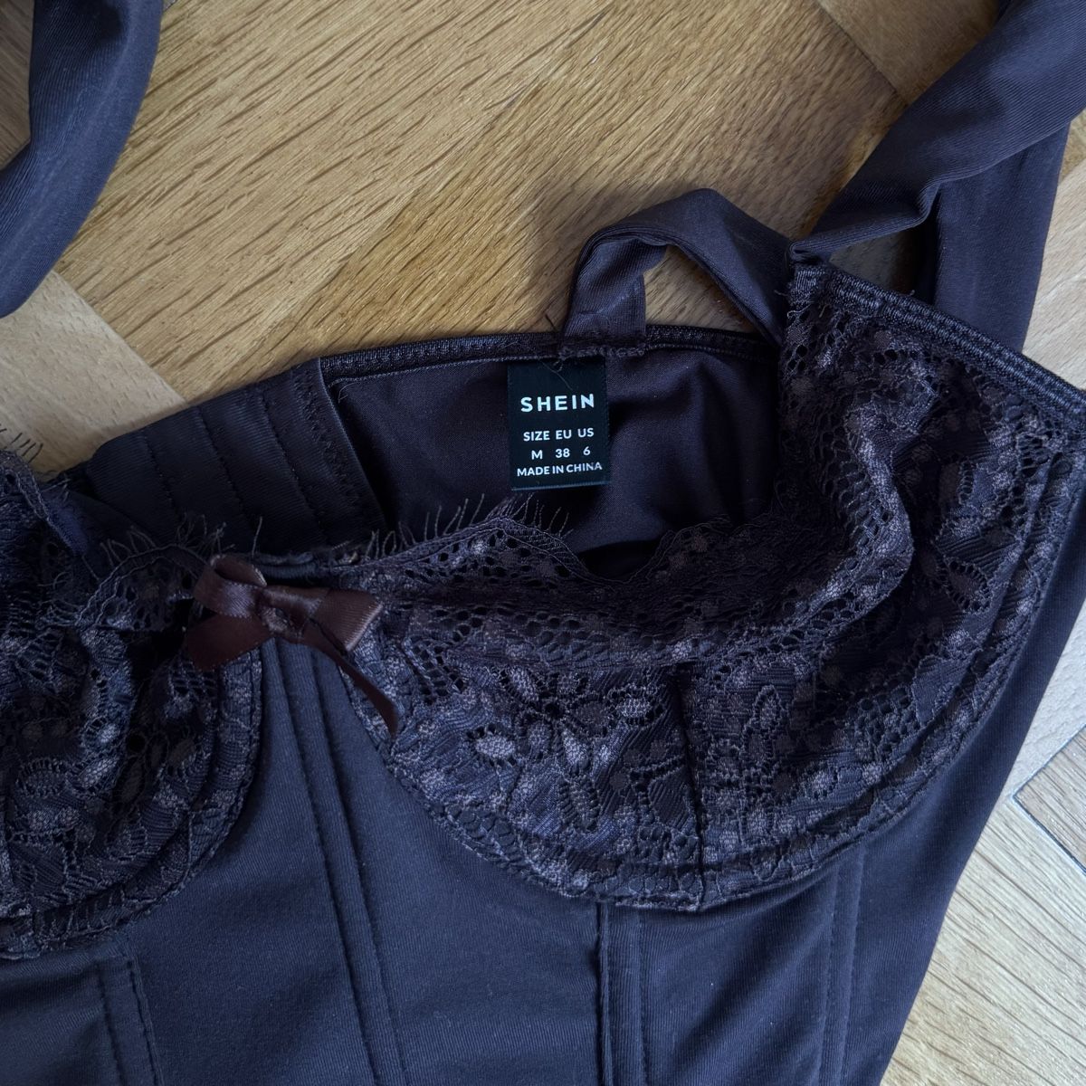Shein Top: Shein Corset Top Brown Lace Size M  – Nuovo (secondo la descrizione) da solothurn venduto da mil_ja.t 3