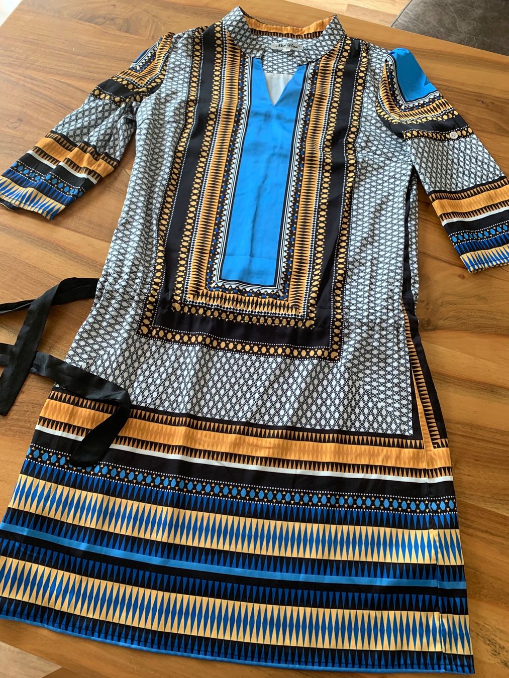 Vestiti: AKELLYLAN mega schönes raffiniertes Kleid Größe S – Nuovo (secondo la descrizione) da Meiringen venduto da snahhanssnah