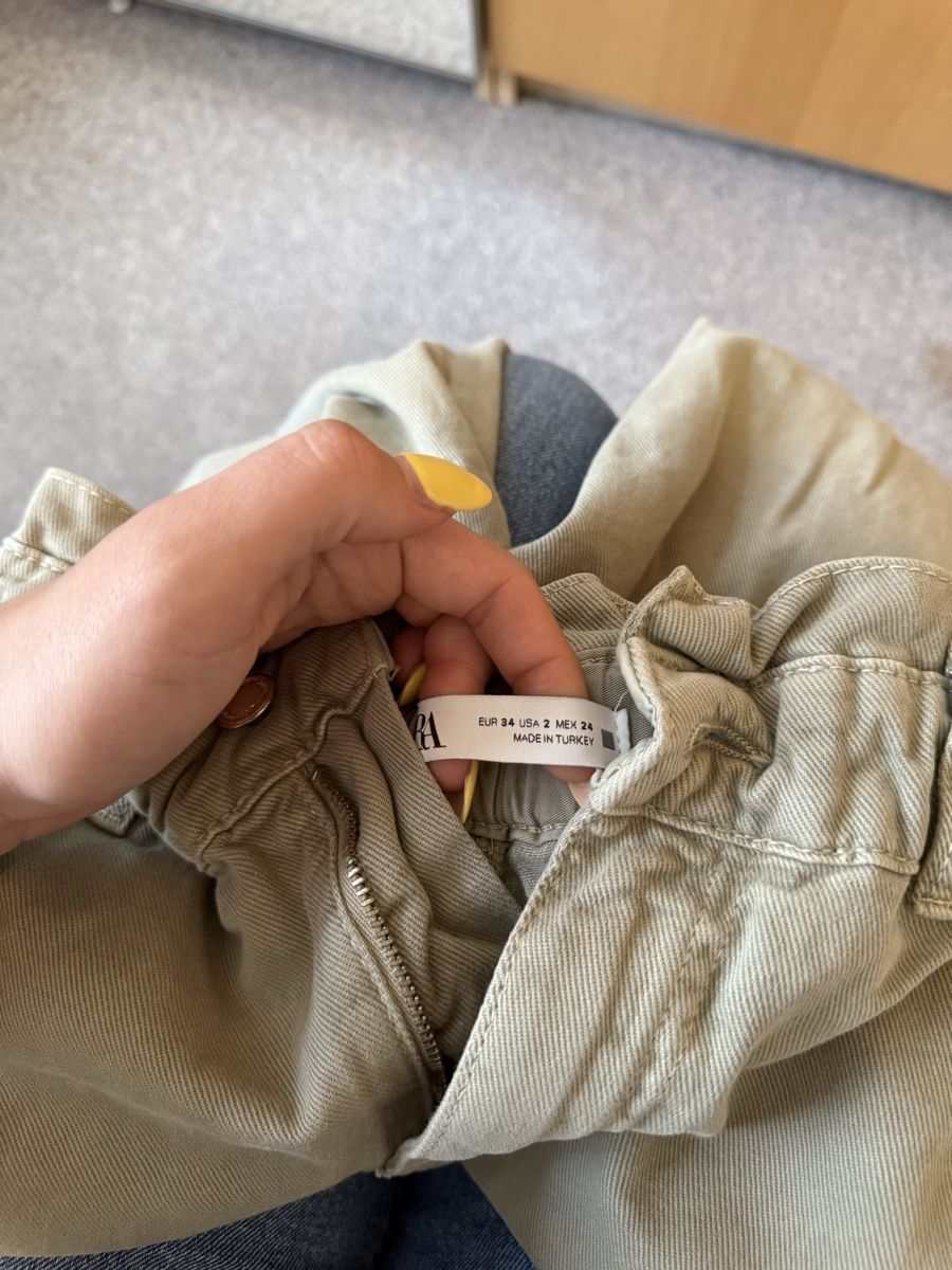 Zara Jeans: Jeans  – Nuovo (secondo la descrizione) da Pfungen venduto da froschknigin 1