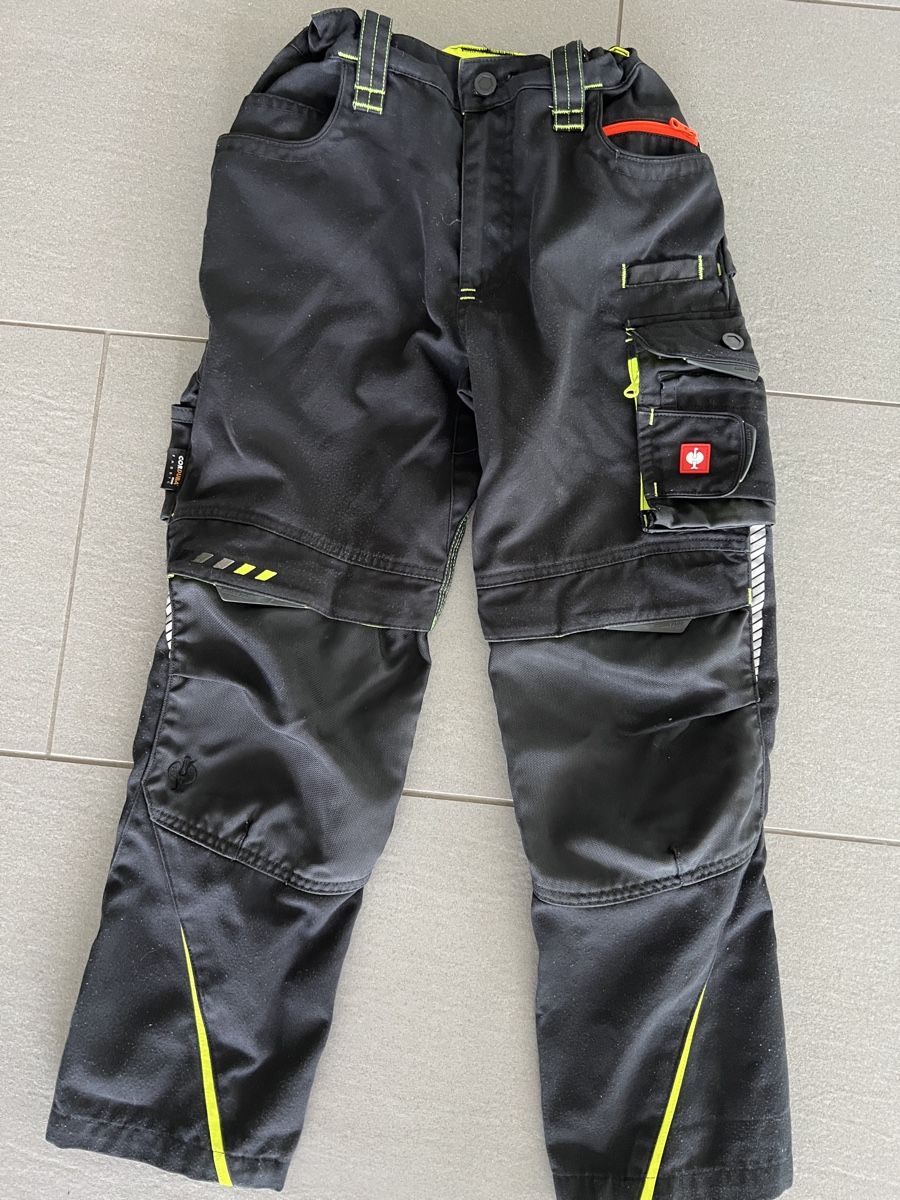 Pantaloni: Engelbert Strauss Hose 134/140 gebraucht – Usato da Sachseln venduto da Gina061 1