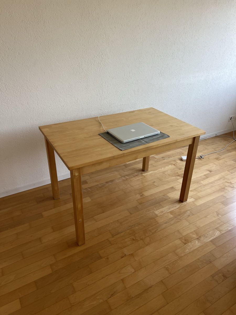 Tische: Tisch Schreibtisch – Gebraucht aus Zürich von Swissbusiness