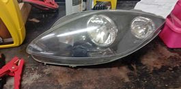 Phare avant gauche de Seat Leone. (seat Leon (1p1) 1.8 TSI )
