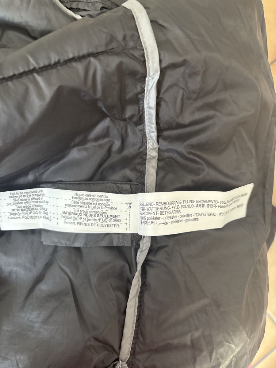 Massimo Dutti Gilets & Westen: Massimo Dutti puffer S – Gebraucht aus Montreux von nai_5w9m 2