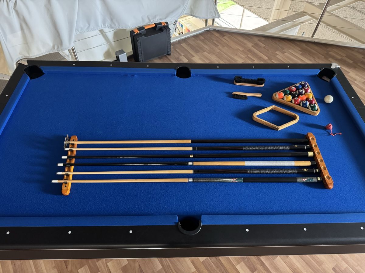 Billiardtische: Billardtisch – Gebraucht aus Bern von ava_l8tk 1