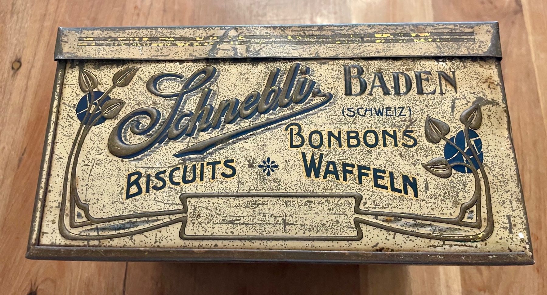 Contenitori & Simili: Blechdose Schnebli Biscuits und Waffeln – Usato da Zwingen venduto da Dvl1500 1