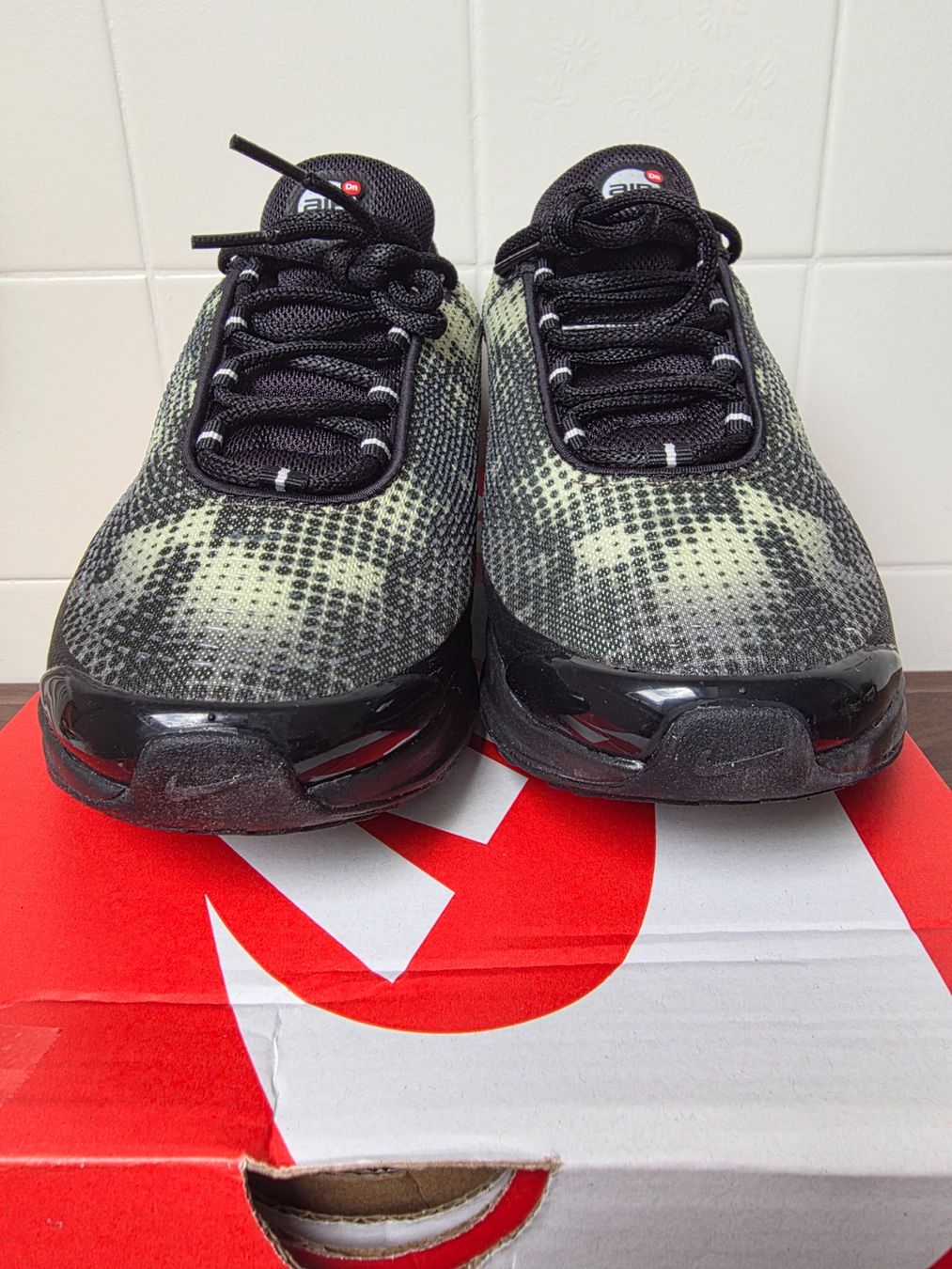 Nike Scarpe da uomo: Nike Air Max DN – Nuovo e nell'imballaggio originale da Fleurier venduto da dav_xx8y 3
