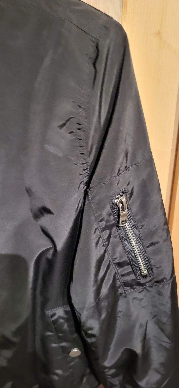 Giacche: Schwarze Übergangsjacke Grösse S Chicorée – Usato da Konolfingen venduto da Bio-suisse 1