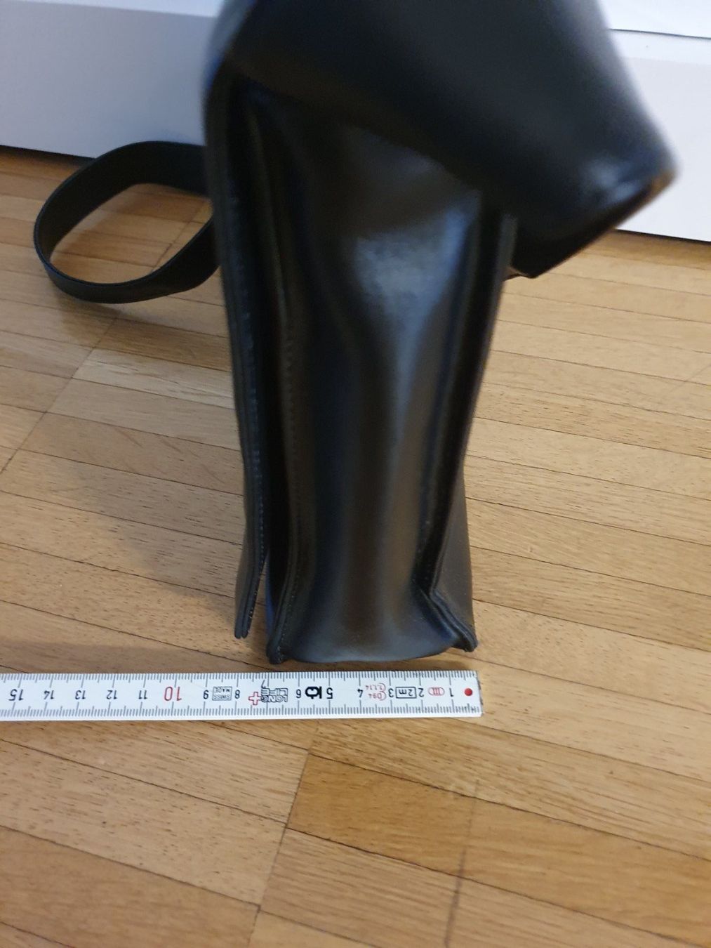 Borse da donna: Schwarze Ledertasche  Nicoli – Usato da Laufenburg venduto da megane1959 2