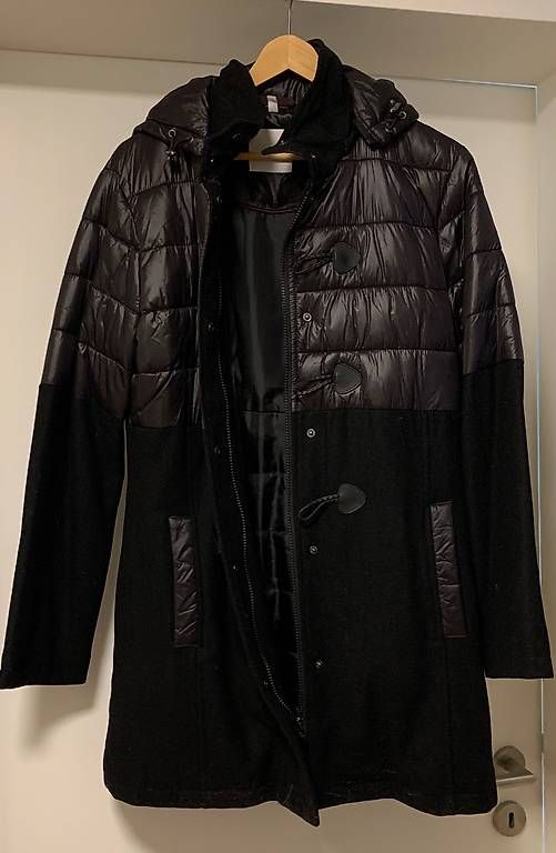 Giacche: Winterjacke neuwertig  – Usato da Reinach BL venduto da Lionseul 1