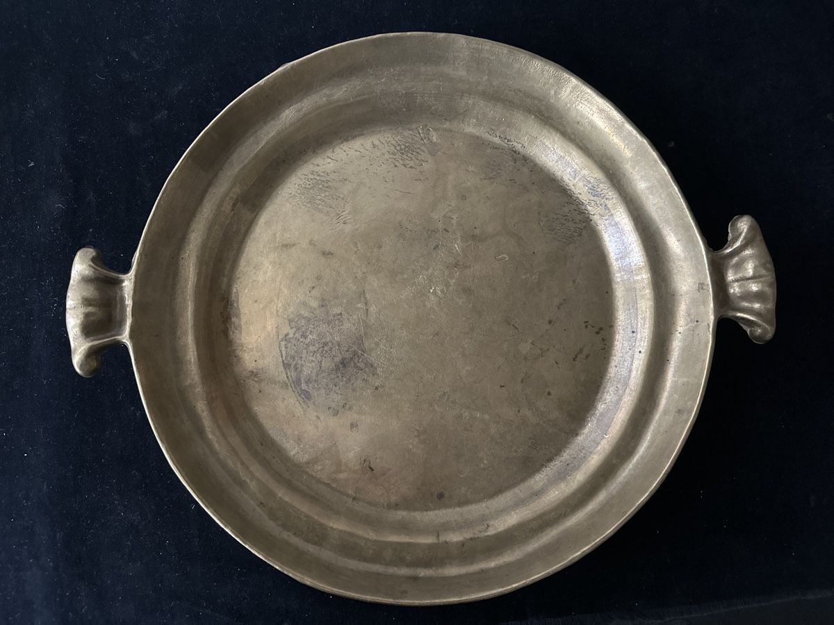 Piatti di portata: Antike Messingplatte Servierplatte Vintage Deko 31,5cm D. – Usato da Zürich venduto da Chaeffeler 1