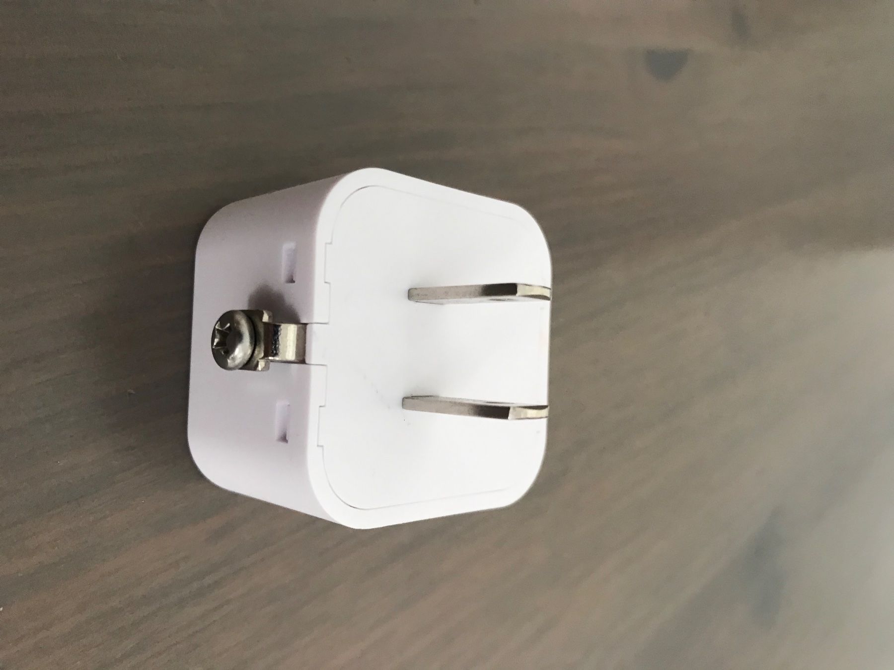 Unità & Adattatore: Adapter - Europe zu US/Asia – Nuovo (secondo la descrizione) da Lausanne venduto da opi_92cn 2