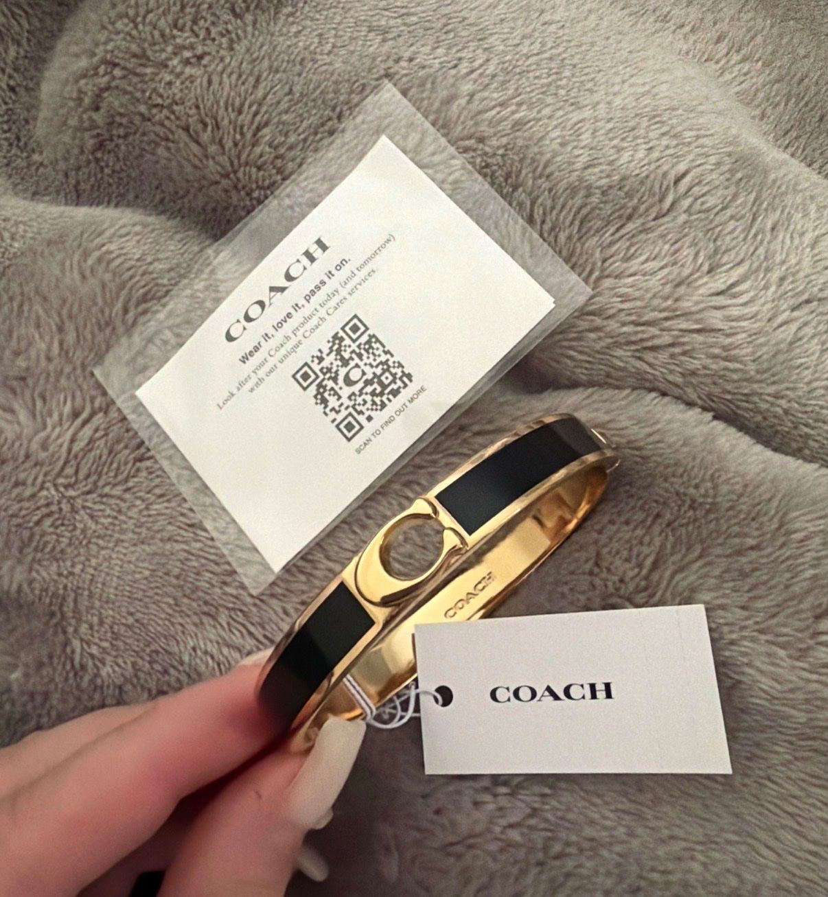 Coach Armbänder & -reifen: Coach Armband Gold/Schwarz – Neu und originalverpackt aus Bauma von athena00 1