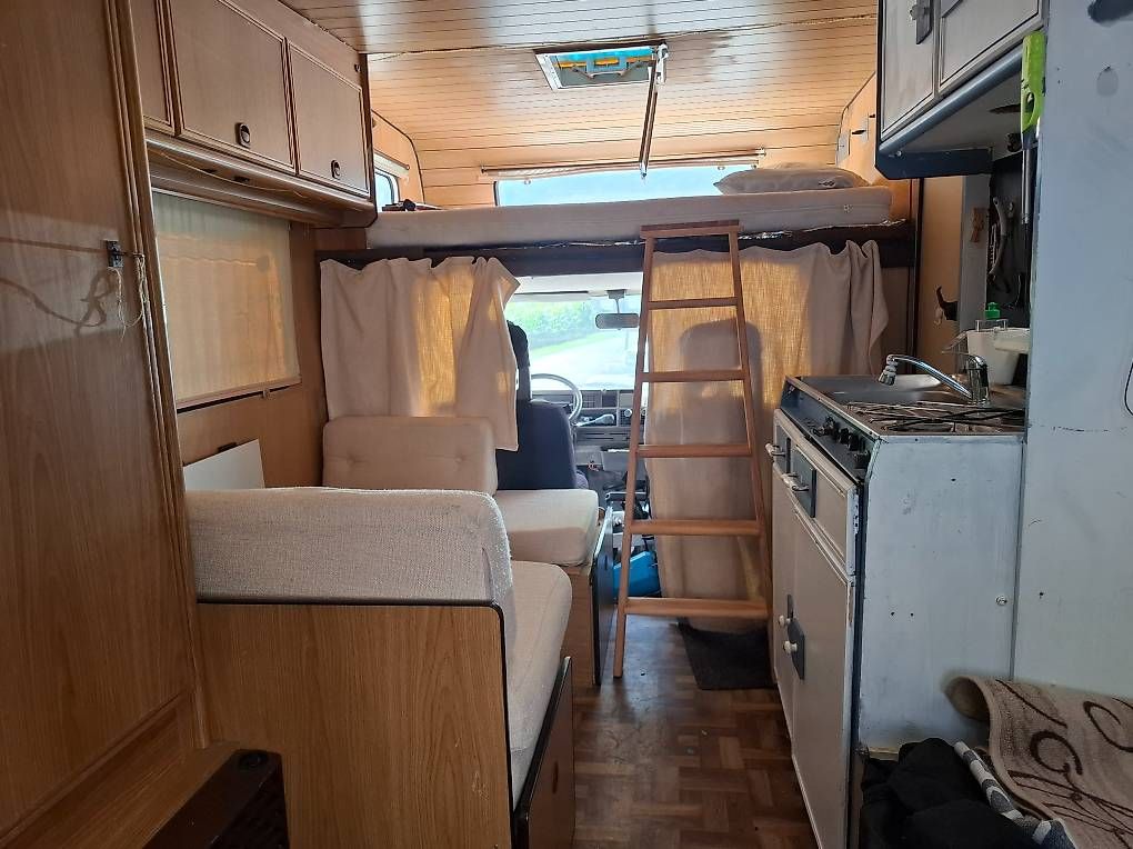 Camping Fahrzeuge: Fiat Ducato 280 – Gebraucht aus Evionnaz von Izi.e 3