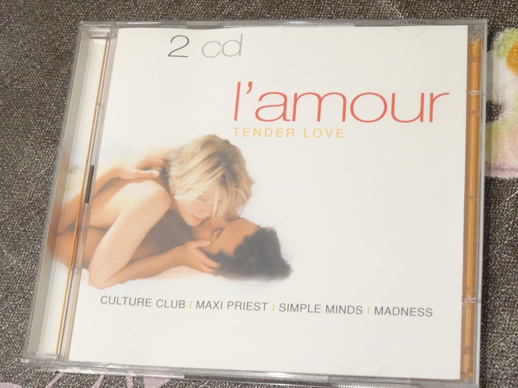 CD: L'amour - Tender Love CD – Usato da Olten venduto da Disc-Ausverkauf