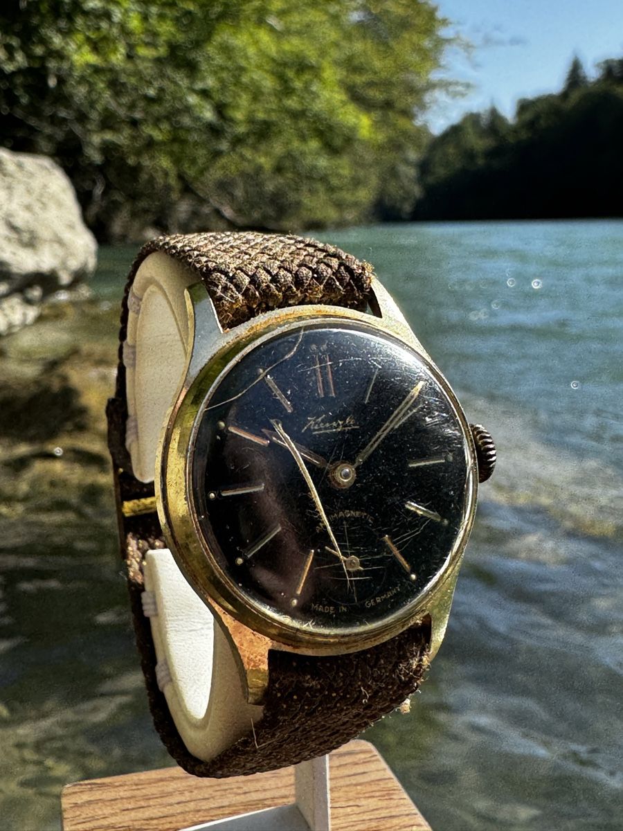 Kienzle Orologi: Kienzle made in Germany 1960 – Usato da Zollikofen venduto da Comcast 8