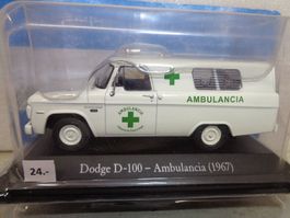 Salvat 1:43 Dodge D-100 Ambulance