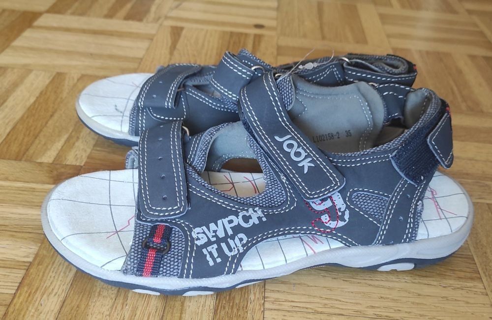 Schuhe für Jungen: Sandales enfant p.35 – Neu (gemäss Beschreibung) aus Renens VD von cla_7zv5