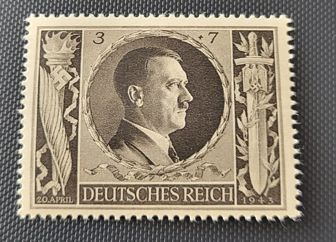 Tutti i francobolli: Deutsche Reich 1943 briefmarke – Nuovo (secondo la descrizione) da St Gallen venduto da Stampsalshobby