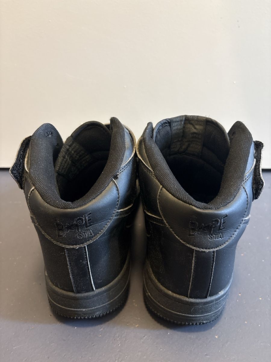 Bape Scarpe da uomo: Used Bape STA Mid Black Leather Sneakers  – Usato da Zürich venduto da Beatshead 4