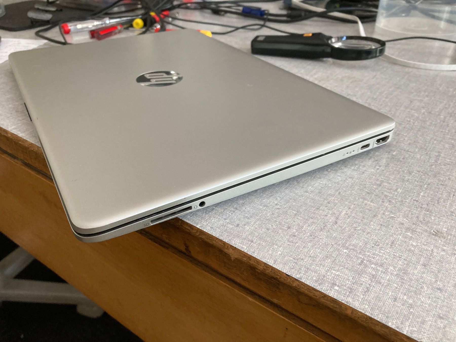 Hewlett Packard Notebooks: HP Notebook 15s. Intel i7 10. Gen. Linux Ubuntu – Gebraucht aus Basel von Pbuergiss 6