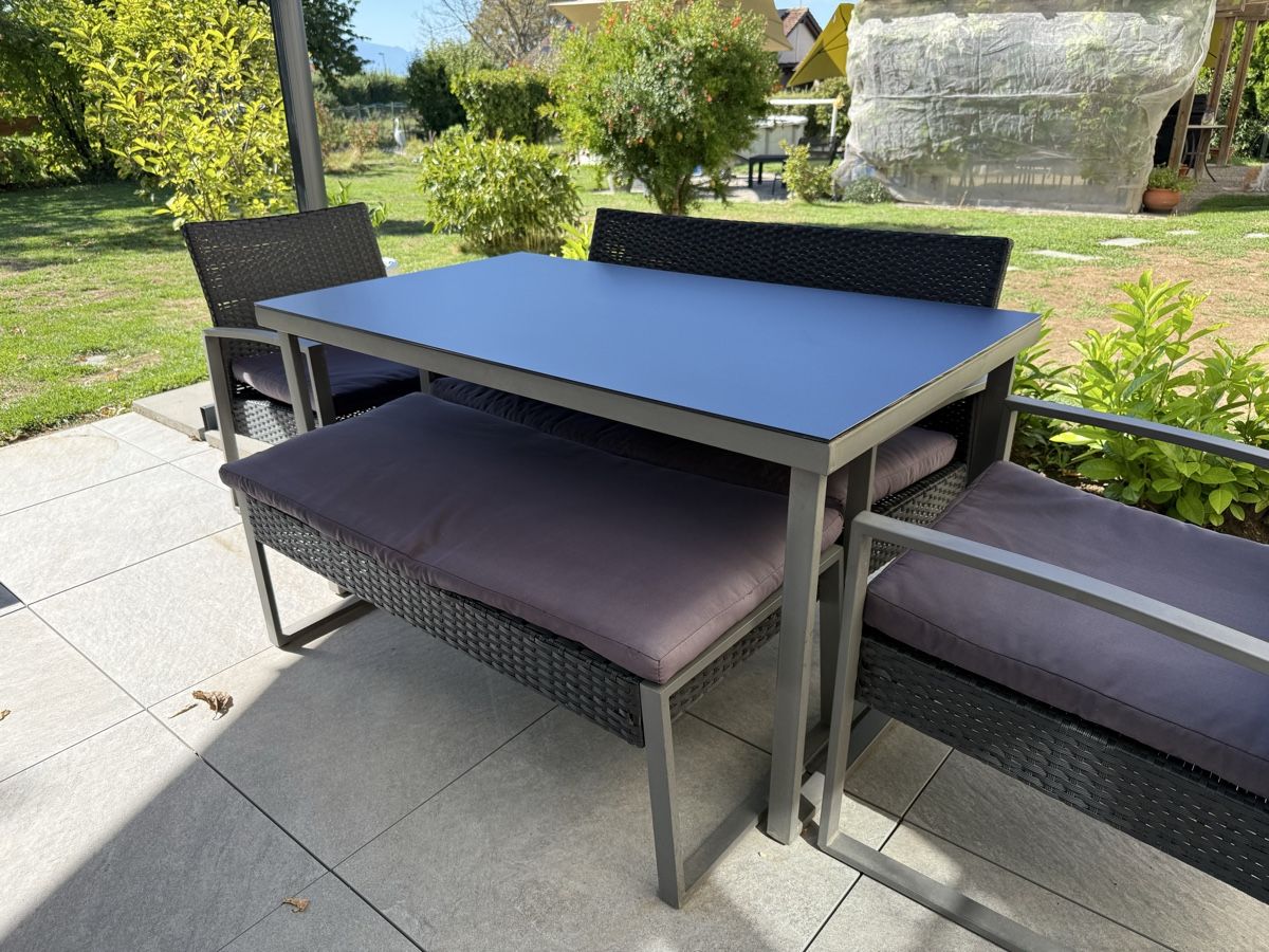Tischset: Ensemble table et chaises jardin 4 pers. gris anthracite  – Gebraucht aus Crissier von ballydoolagh 6