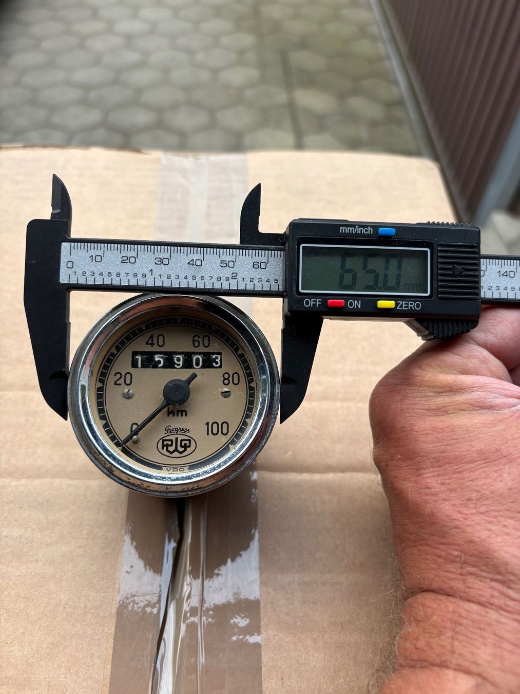 Tutti i ricambio per moto: Tacho Progress VDO 65 mm Durchmesser gebraucht – Usato da Wangs venduto da Matchless47 1
