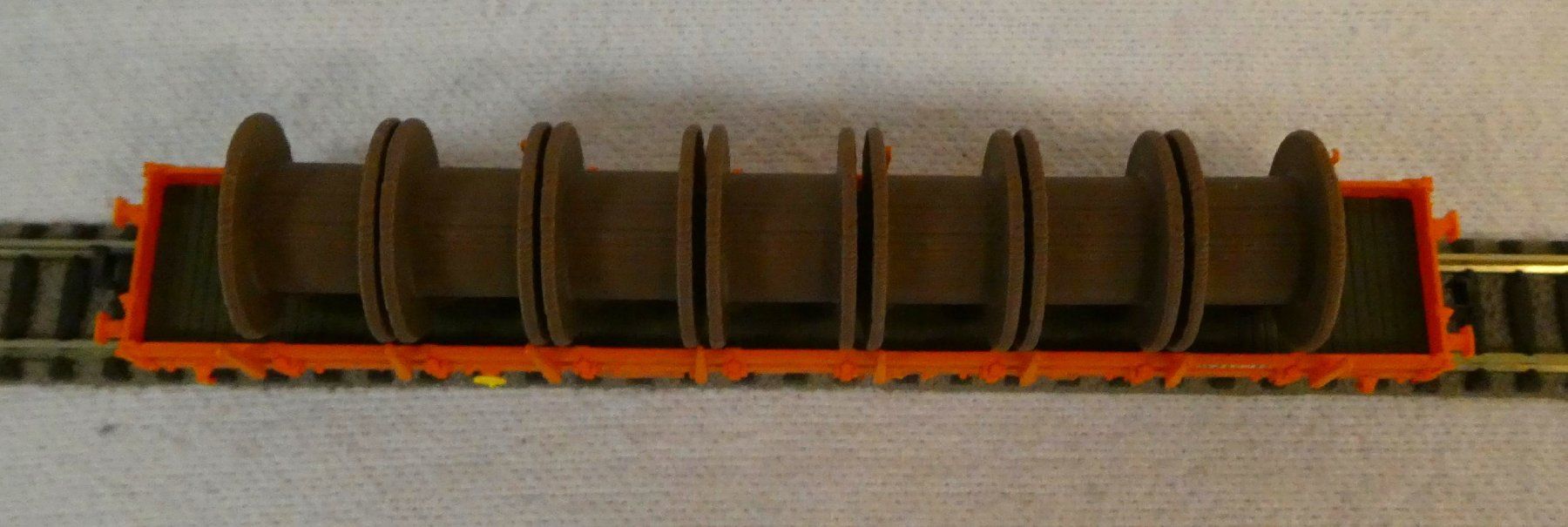 Fleischmann Modellini di ferrovie: Fleischmann 828826 Rungenwagen mit Kabelrollen – Nuovo e nell'imballaggio originale da Rupperswil venduto da Ropi03 1