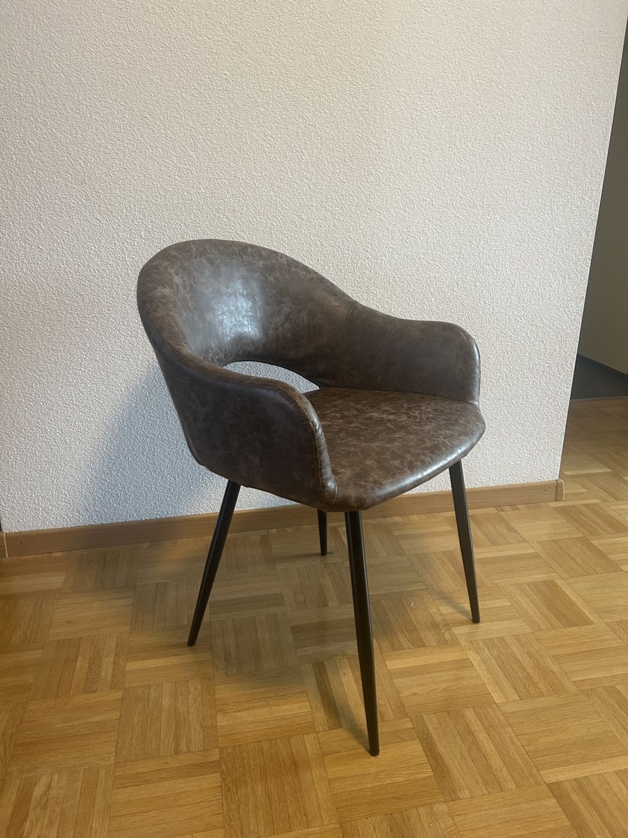 Sedie: Esszimmer Stühle – Nuovo (secondo la descrizione) da Einsiedeln venduto da Lkurigee