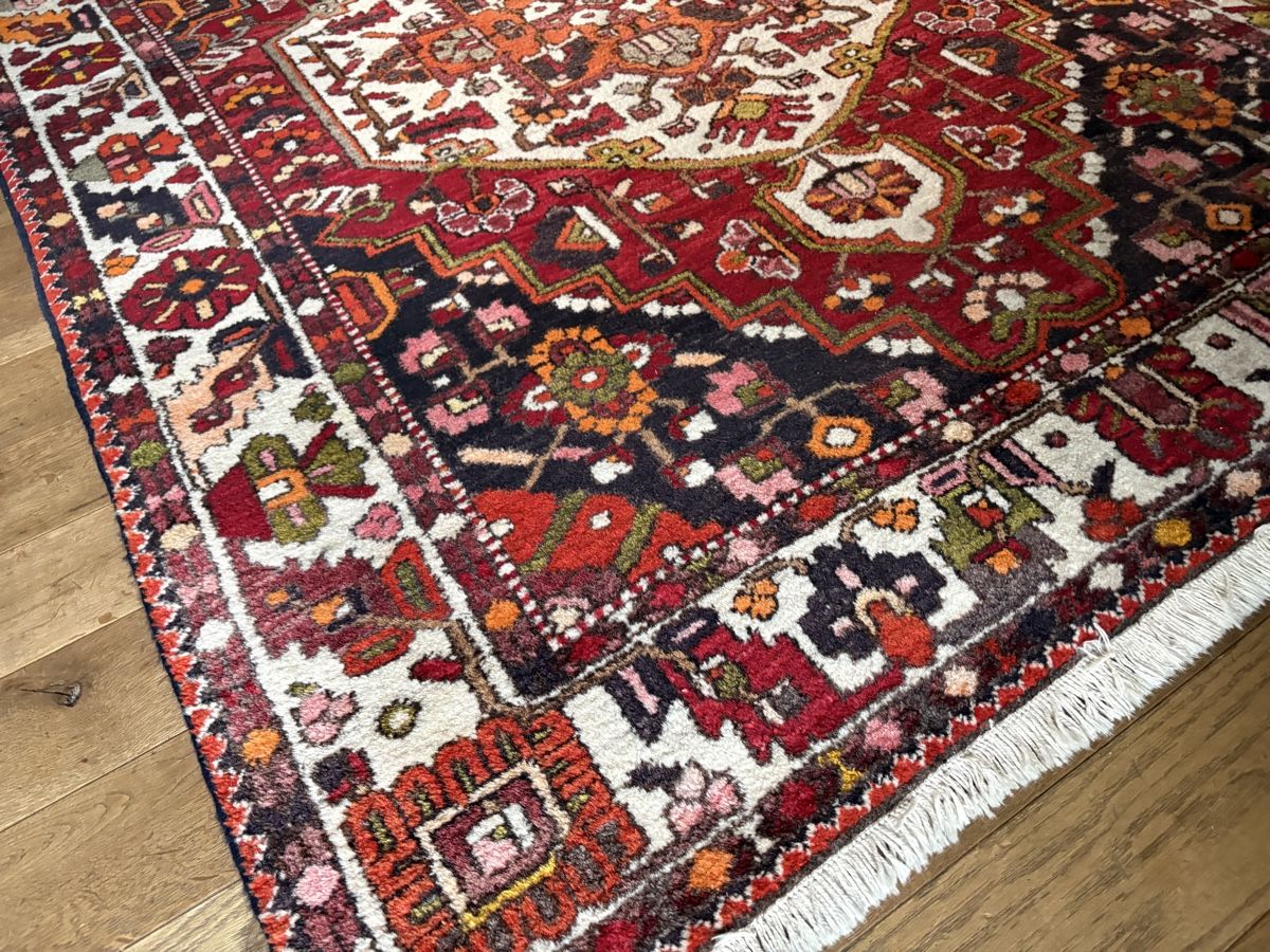 Tappeti: Fabelhafter Handgeknüpfter Bakhtiar Perserteppich – Usato da Bennau venduto da Mayer_Carpets 2