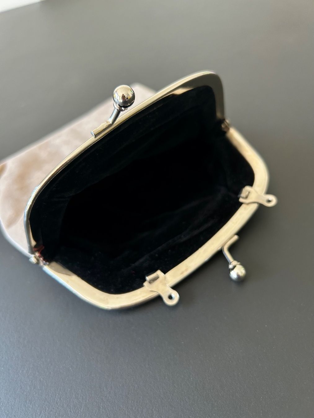 Borse da donna: PUEBCO / Velvet Pouch mit Verschluss – Nuovo (secondo la descrizione) da Dietlikon venduto da corou_2022 4