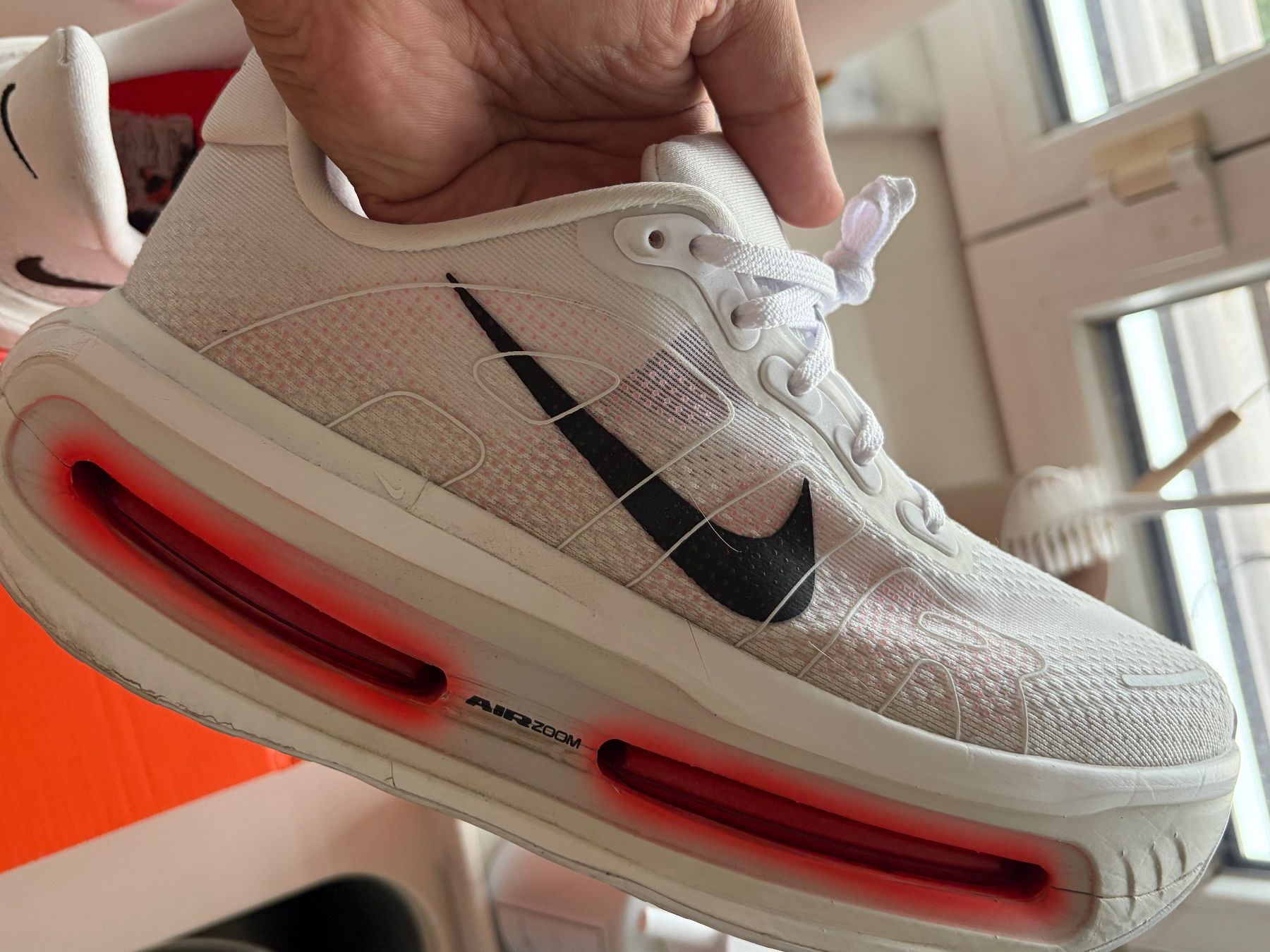 Nike Chaussures hommes: Nike Vomero Premium running 41 – Neuf (Voir description) à Vevey par Eiden77 3