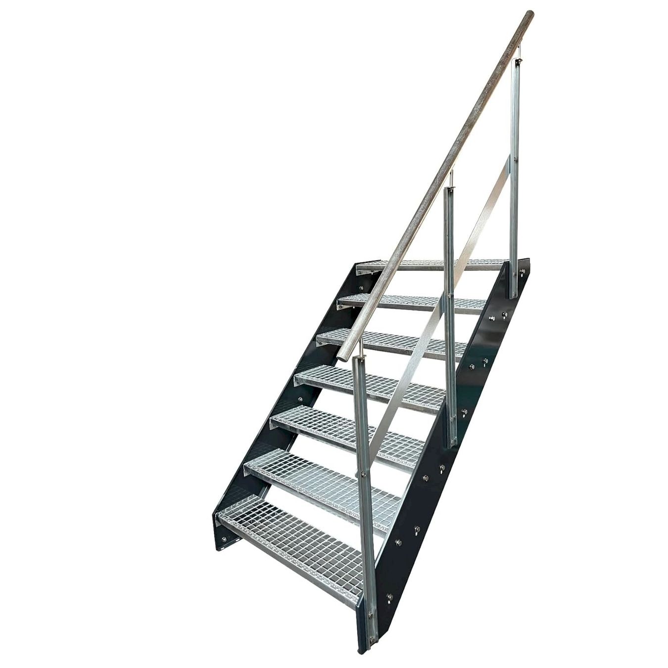 Sonstiges: Stahltreppe 7 Stufen+Geländer 80x133cm – Neu und originalverpackt aus Bottighofen von zaap
