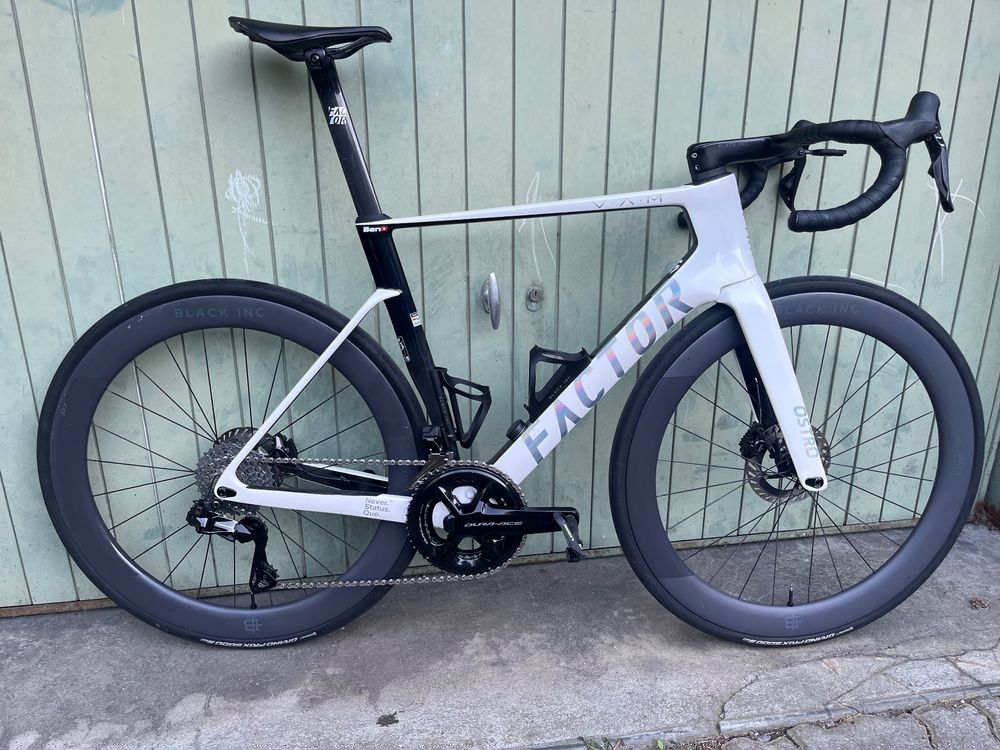 Factor Ostro V.A.M - Vollkarbon Aero Rennrad, Jahrgang 2024 (Gebraucht ...