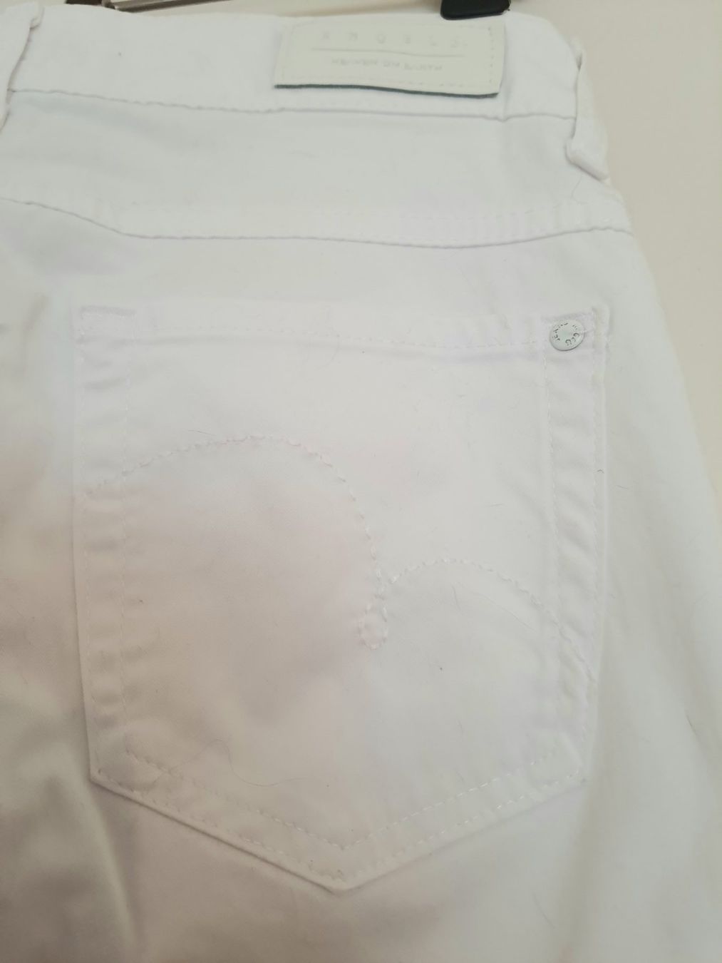 Angels Jeans: Hose Jeans Marke Angels fein weiss – Gebraucht aus Zollikerberg von Sell-Buy-it 2