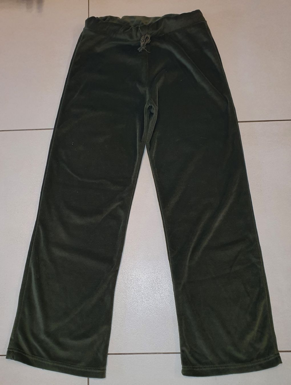 Sonstige Unterwäsche: Ensemble d intérieur taille 34 – Neu (gemäss Beschreibung) aus Vouvry von Arwenne 4