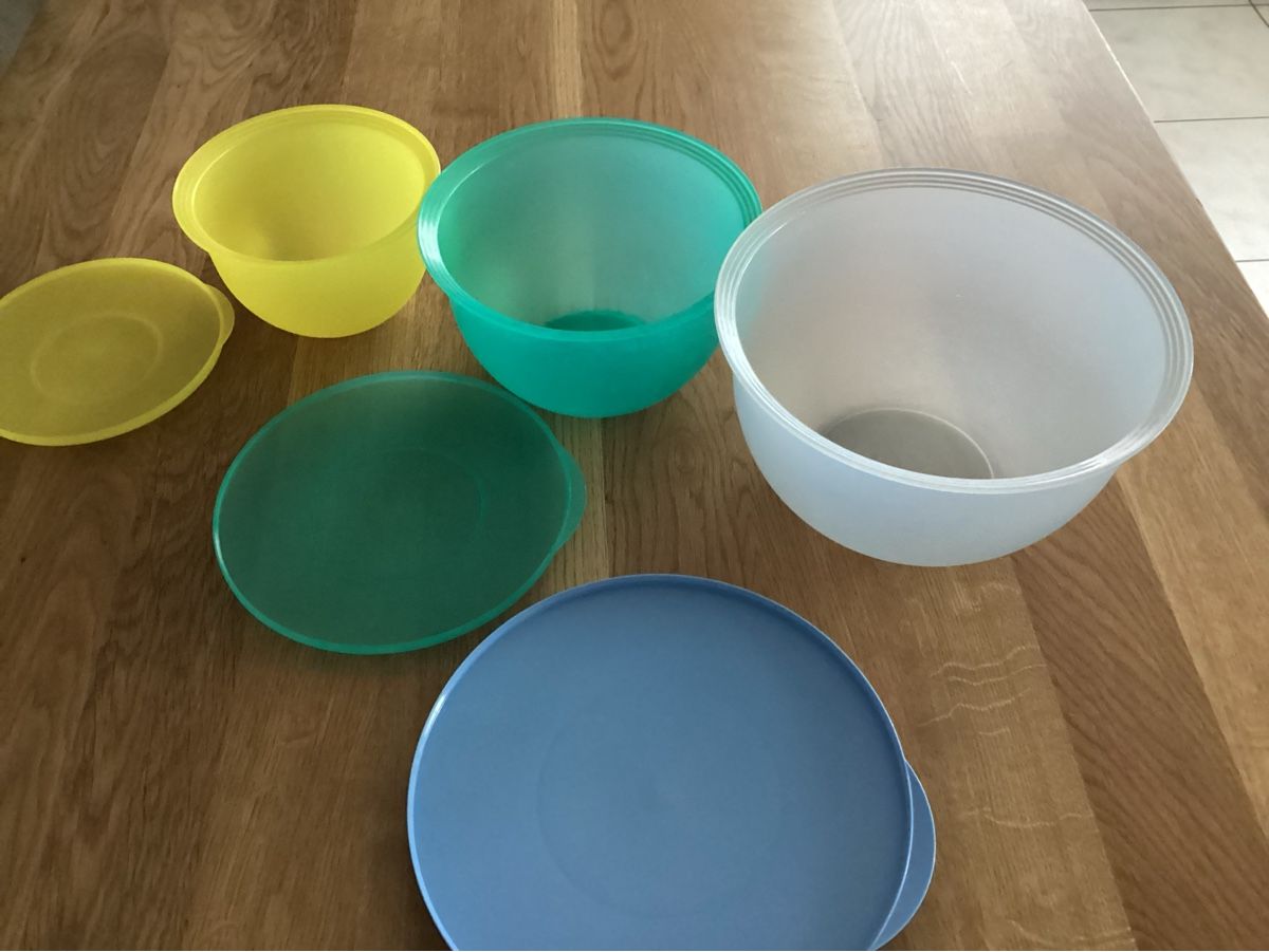 Schalen: Tupperware Schüssel Set – Gebraucht aus Schüpfheim von W010 1