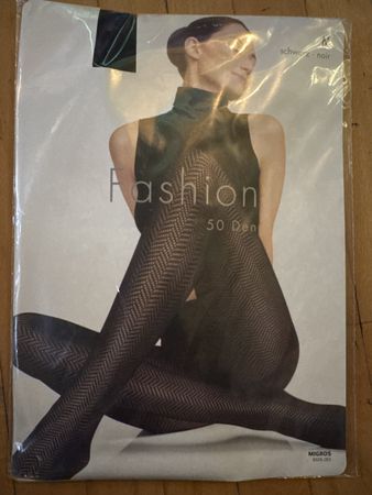 Neu Damen-Strumpfhose schwarz Grösse M 50 Den Fischgrätmuste