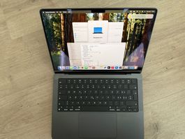 MacBook Pro 14'